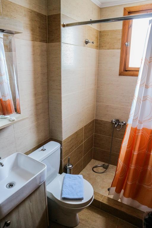 Hotel Elatofilito Athamanio ภายนอก รูปภาพ